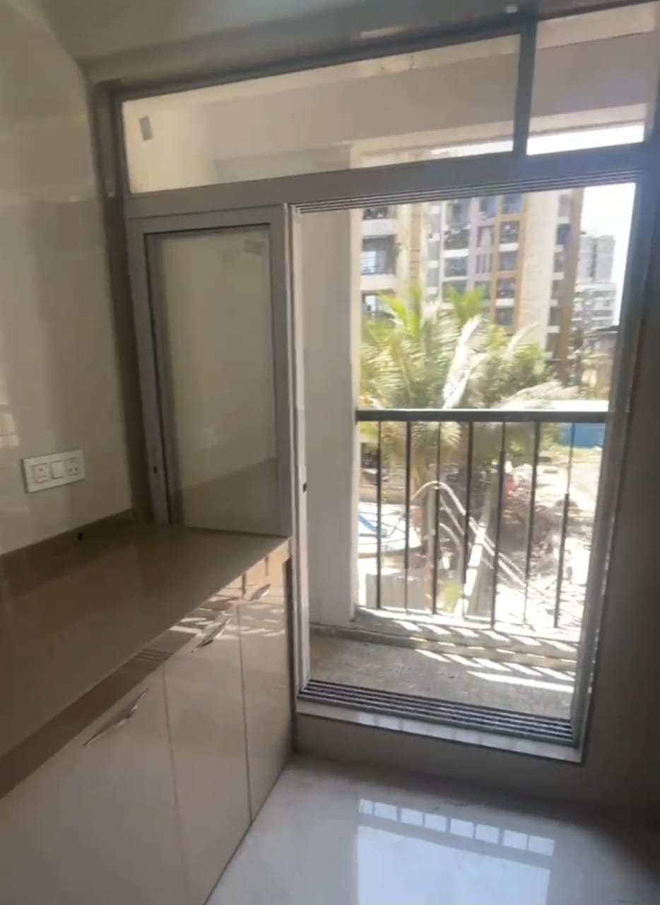 573bfd06-a135-45b7-a6a7-1e64e8a74334