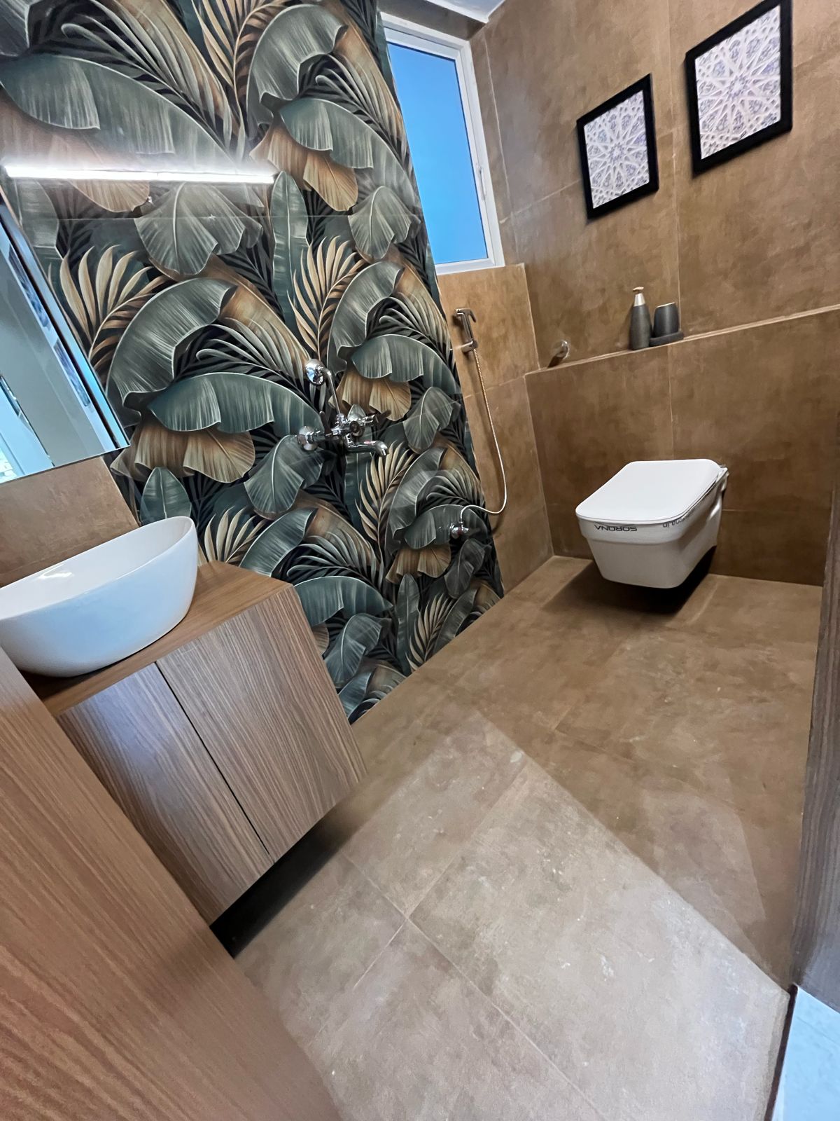 63e16a26-fde3-4595-bd57-c5ee8158789d