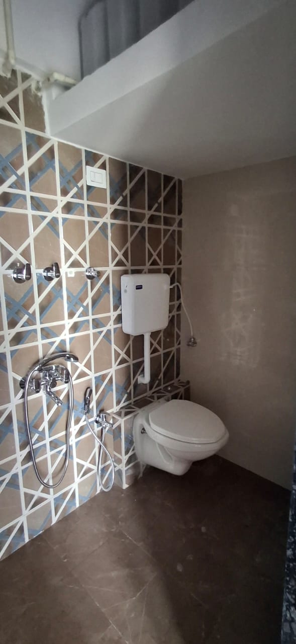 WhatsApp Image 2025-11-22 at 5.24.57 PM (1)