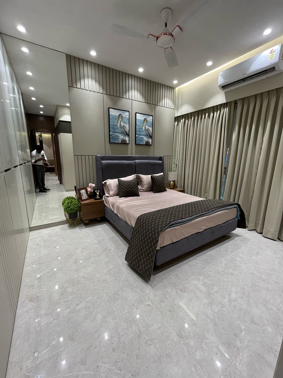 ebb3fc01-324a-4ec7-bda9-33cf811f1282